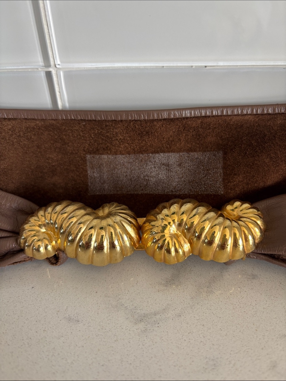 Emmanuel Vintage Brown Leather Women’s Waist Belt with Gold Shell Buckle - Picture 2 of 5